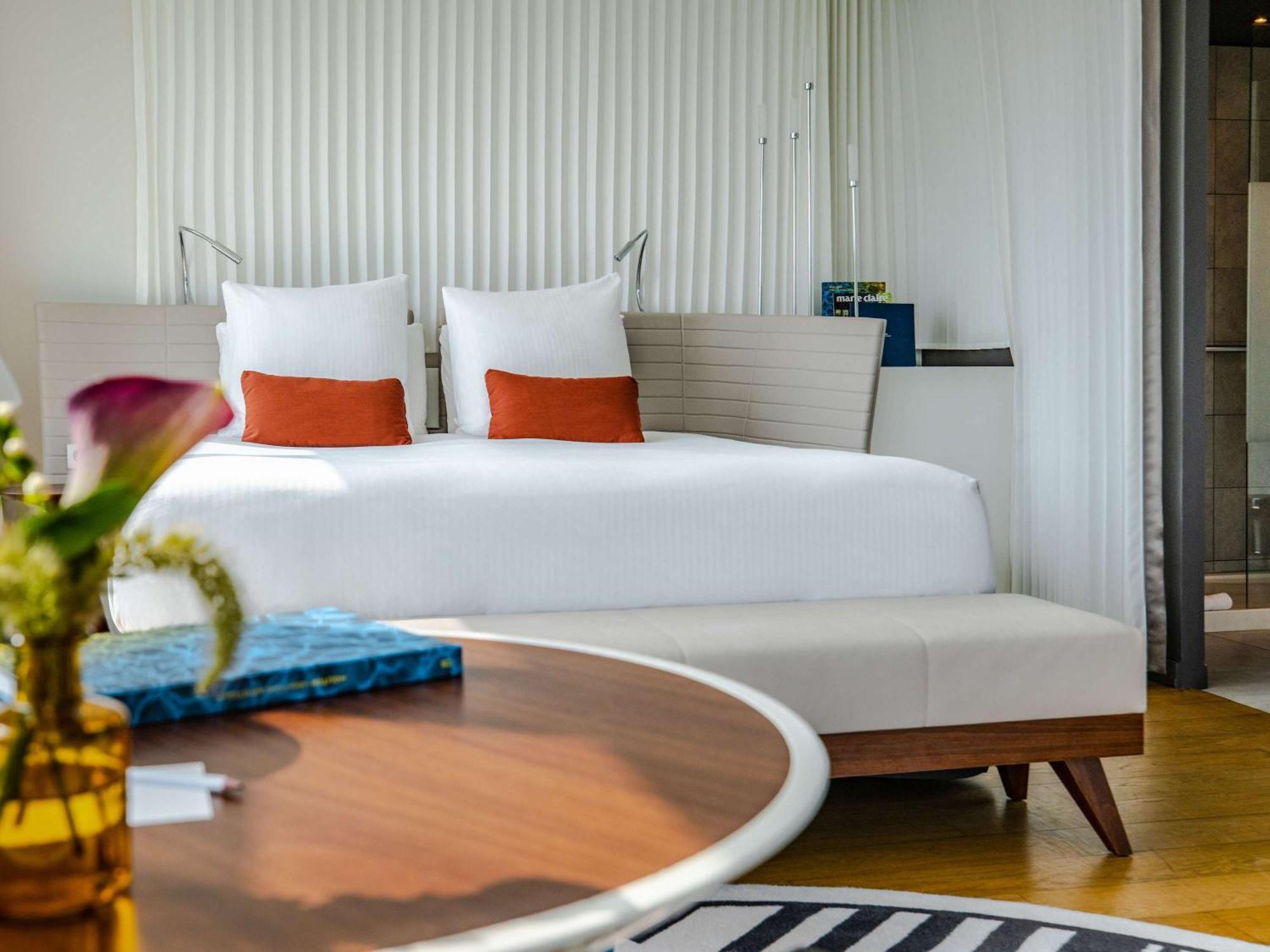 Executive King Room,1643776378:JPEG